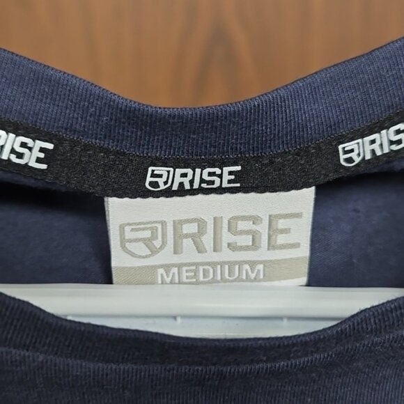 RISE Size M Navy Performance T-Shirt - Picture 6 of 8